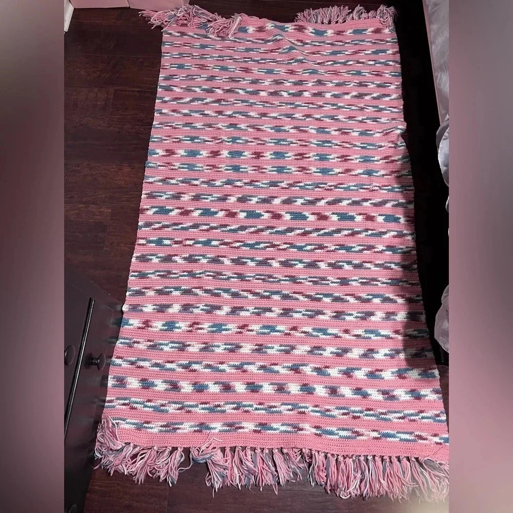 Vintage Granny Rectangle Afghan Throw Blanket 78.5X44 Pink Blue White Tassles